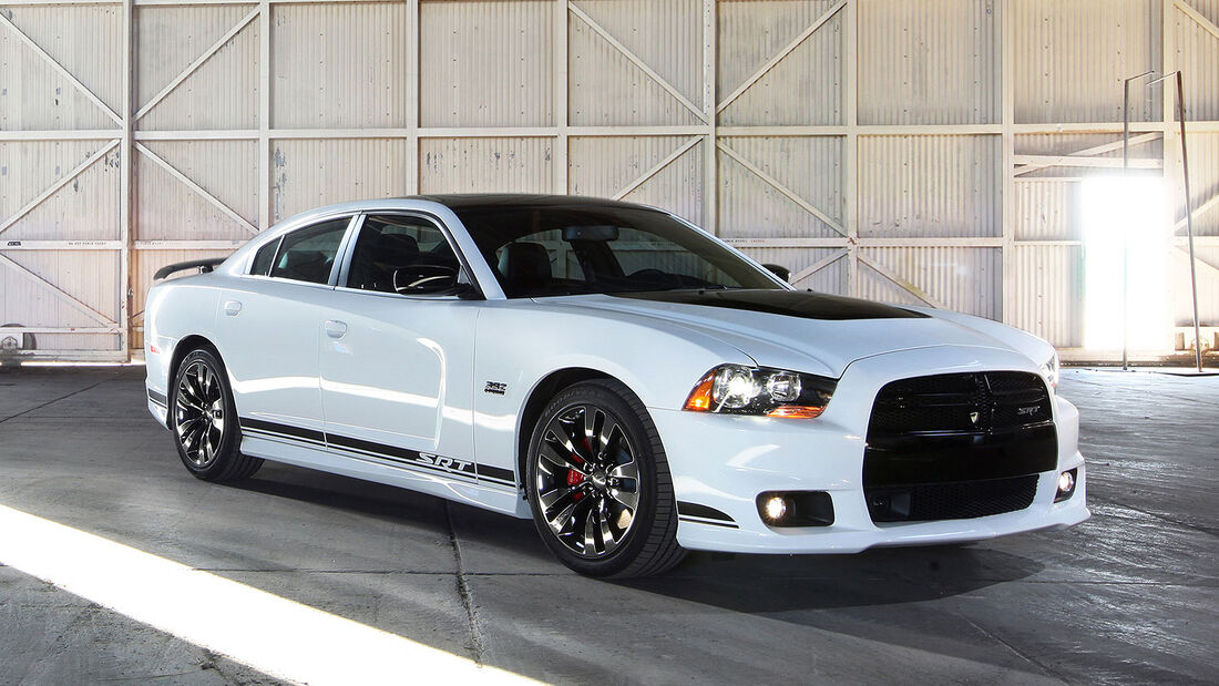 Dodge Charger SRT 8 392