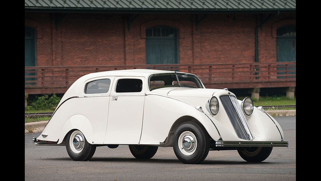 Dodge Touring Sedan Baujahr 1937 