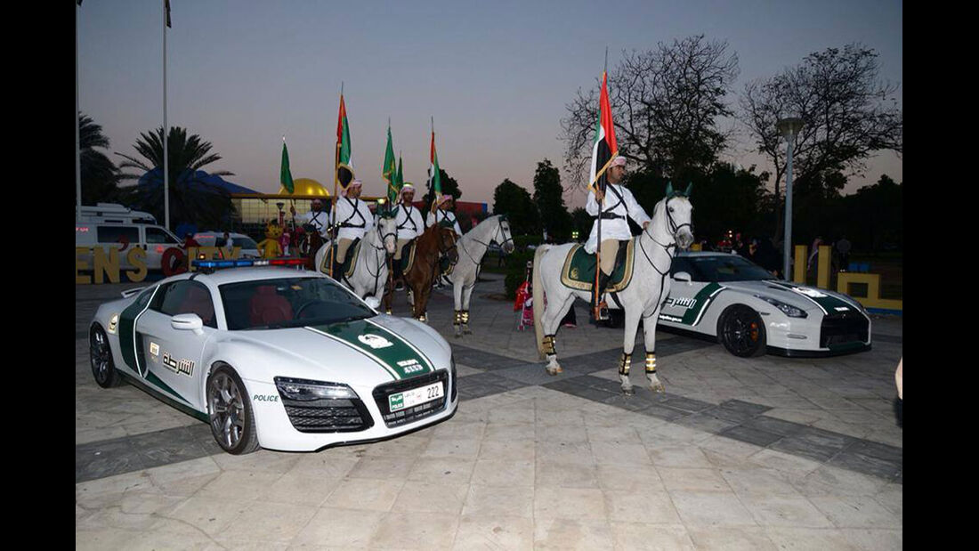 Dubai Police Cars - Polizeiautos Dubai - Audi R8