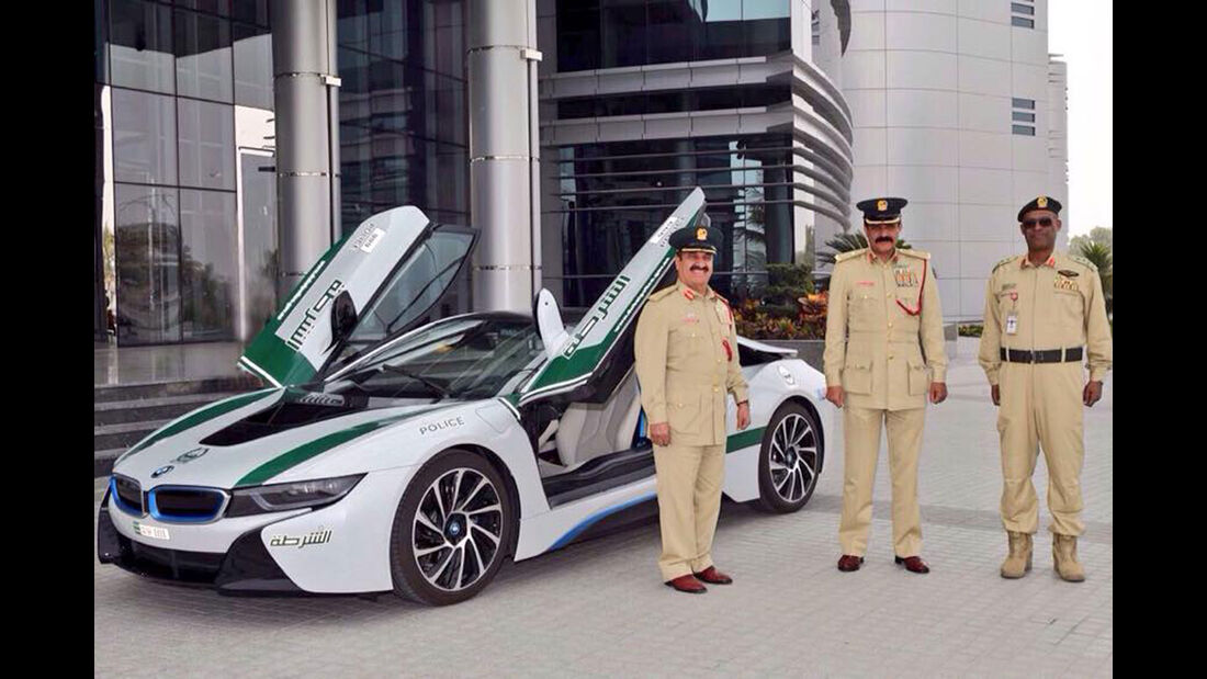 Dubai Police Departement - Polizeiauto - BMW i8