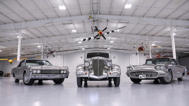 Edelstahl-Autos: 1936er Ford Deluxe Sedan, 1960er Ford Thunderbird, 1967er Lincoln Continental Convertible