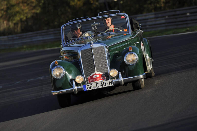 Eifel Classic 2011, Mercedes-Benz 220 a Cabriolet