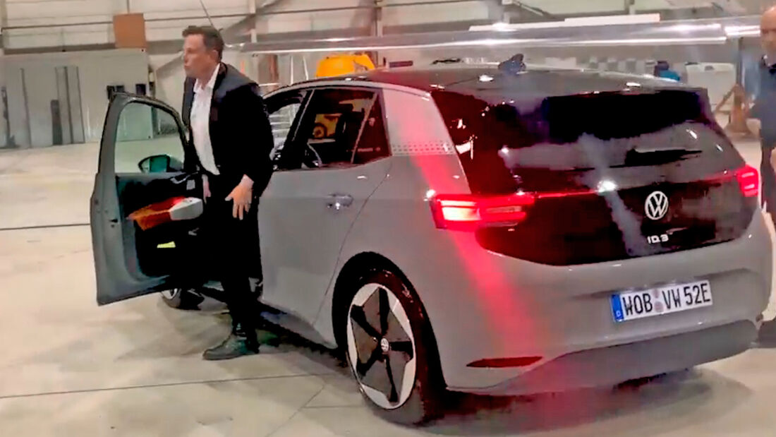 Elon Musk bei Herbert Diess VW ID.3