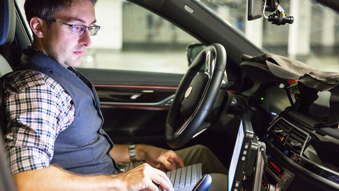 Entwicklung autonomes Fahren BMW
