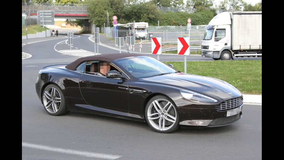 Erlkönig Aston Martin DB9 Volante