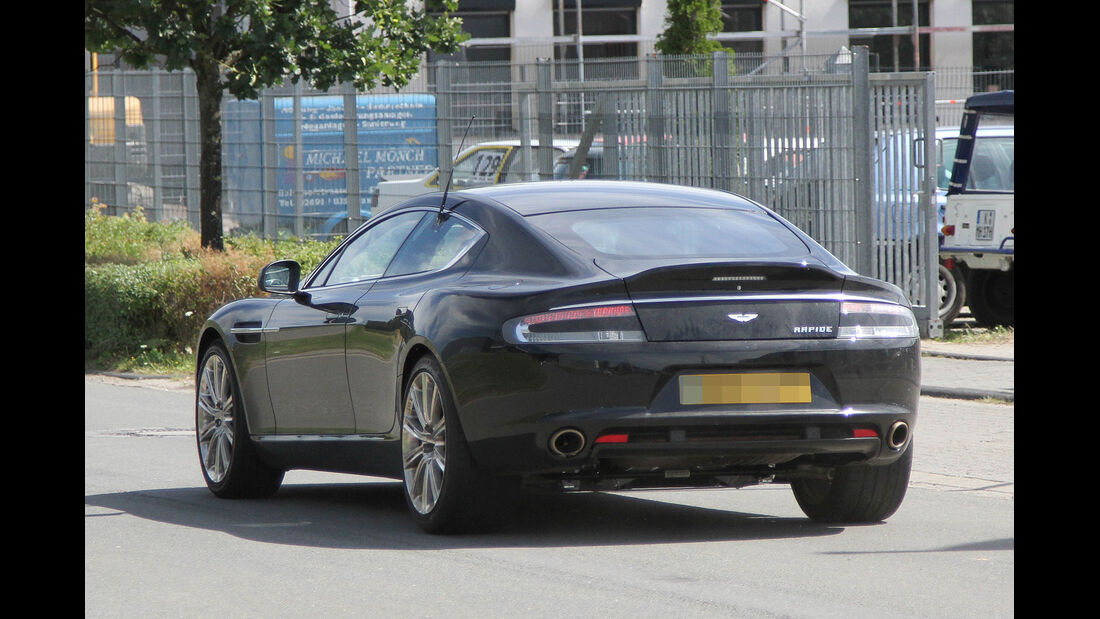 Erlkönig Aston Martin Rapide S