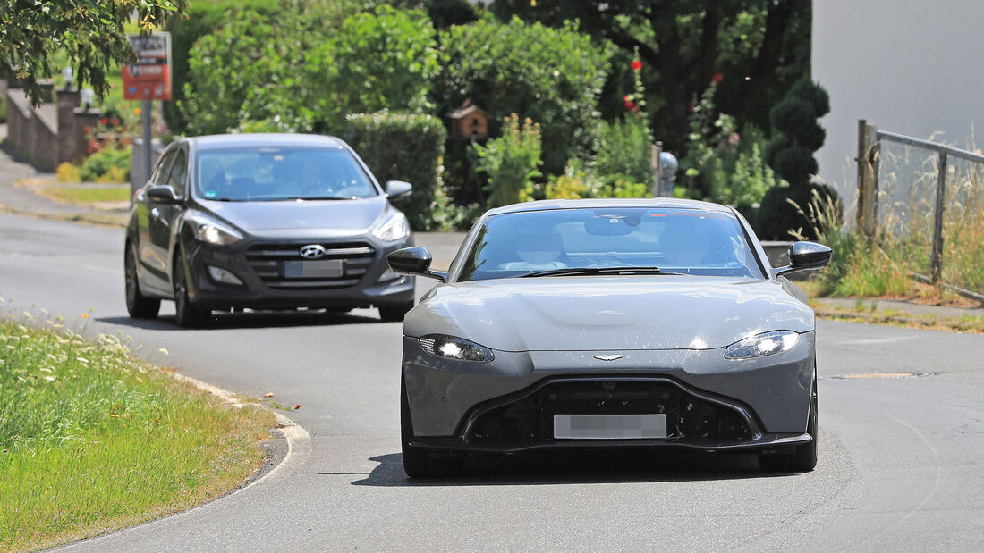 Erlkönig Aston Martin Vantage S