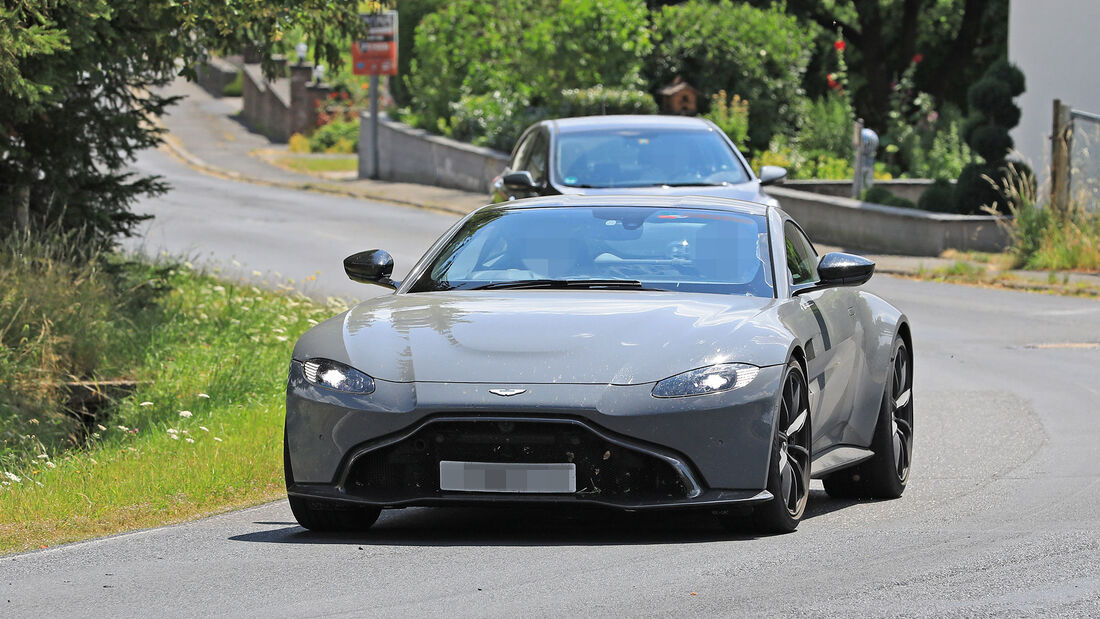 Erlkönig Aston Martin Vantage S