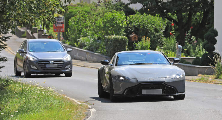 Erlkönig Aston Martin Vantage S