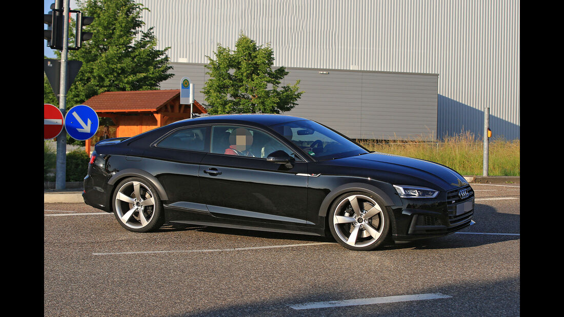 Erlkönig Audi RS5