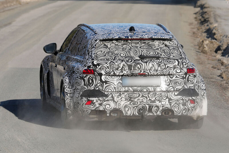 Erlkönig Audi RS5 Avant