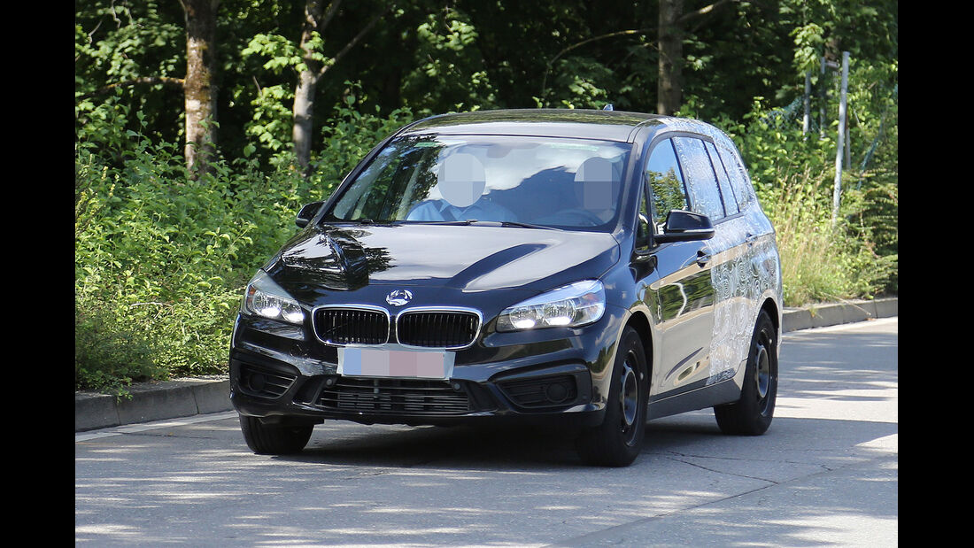 Erlkönig BMW 2er Active Tourer 7-Sitzer