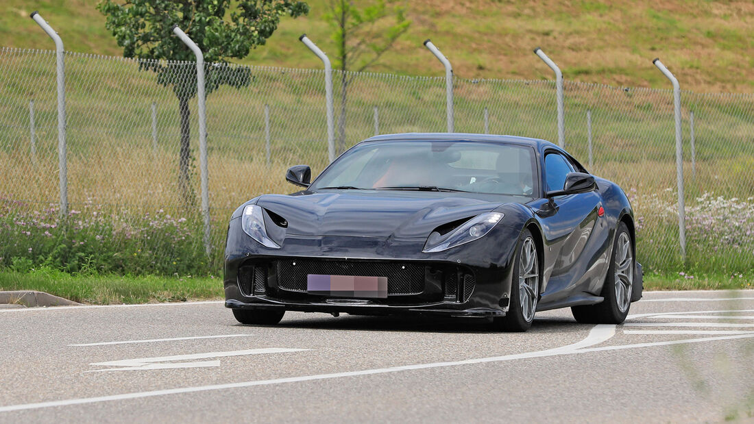 Erlkönig Ferrari 812 GTO