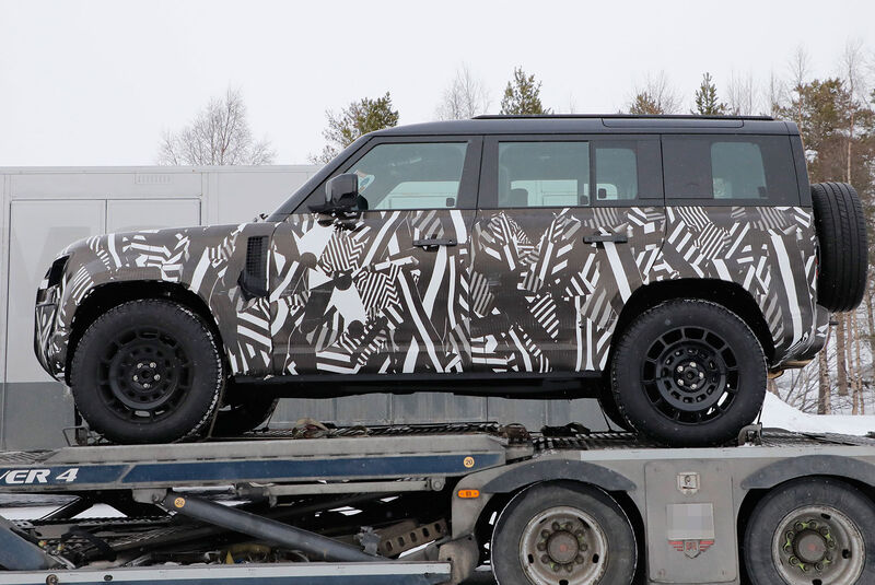 Erlkönig Land Rover Defender SVX