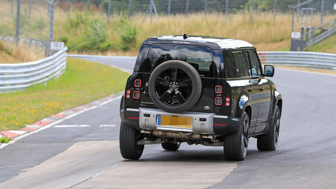 Erlkönig Land Rover Defender V8