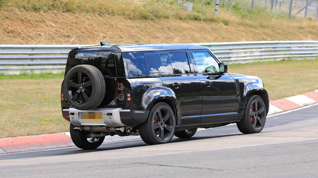 Erlkönig Land Rover Defender V8