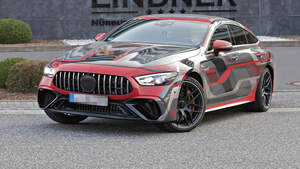 Erlkönig Mercedes-AMG GT 73 4-Türer