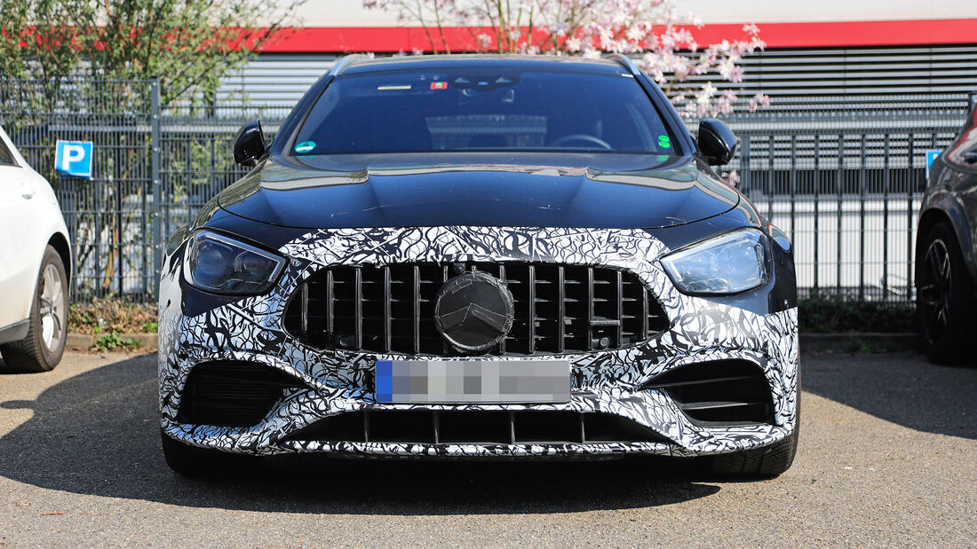 Erlkönig Mercedes E63 T-Modell