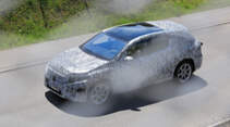 Erlkönig Mercedes EQC Crossover