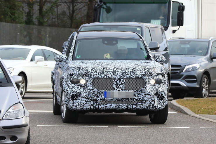 https://imgr1.auto-motor-und-sport.de/Erlkoenig-Mercedes-GLB-fotoshowBig-db1a6984-1141234.jpg Erlkoenig-Mercedes-GLB-fotoshowBig-db1a6984-1141234