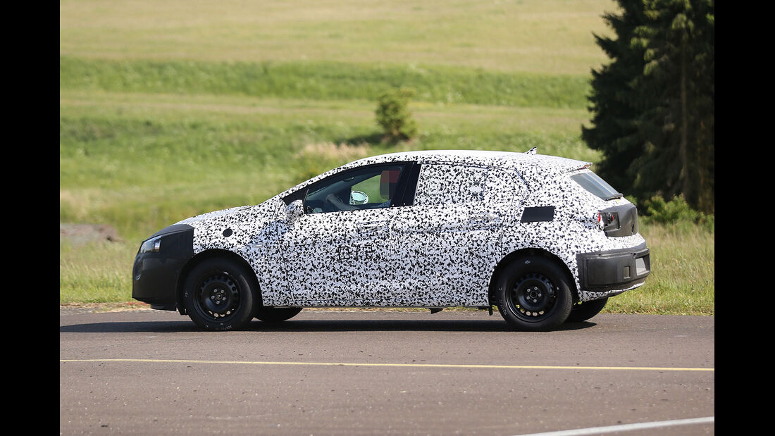 Erlkönig Opel Astra 