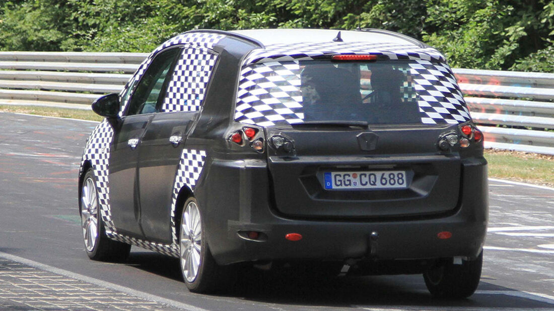 Erlkönig Opel Zafira