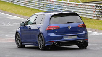 Erlkönig VW Golf R420