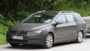 Erlkönig VW Passat Variant