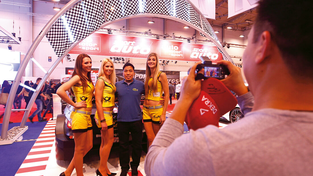 Essen Motor Show 2012, Messegirls