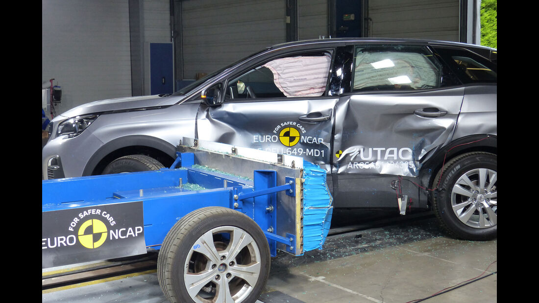 EuroNCAP Crashtest 2016 Peugeot 3008