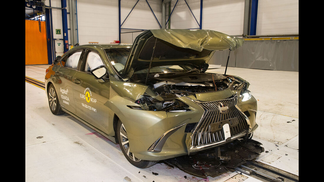 EuroNCAP Crashtest Lexus ES