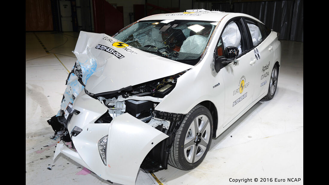 EuroNCAP Crashtest Toyota Prius