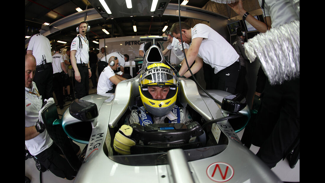 F1 Halbjahresbilanz Mercedes 2012