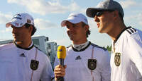 F1-Piloten im DFB-Trikot