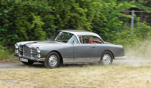 Facel Vega HK 500, Seitenansicht