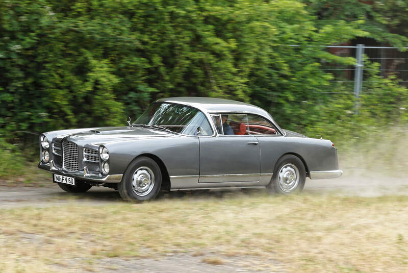 Facel Vega HK 500, Seitenansicht