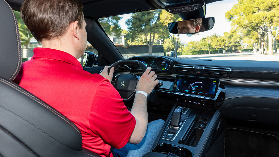 Fahrbericht Peugeot 508 SW Hybrid