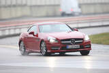 Fahrwerke im Vergleich, Mercedes SLK mit Adaptiv-Fahrwerk