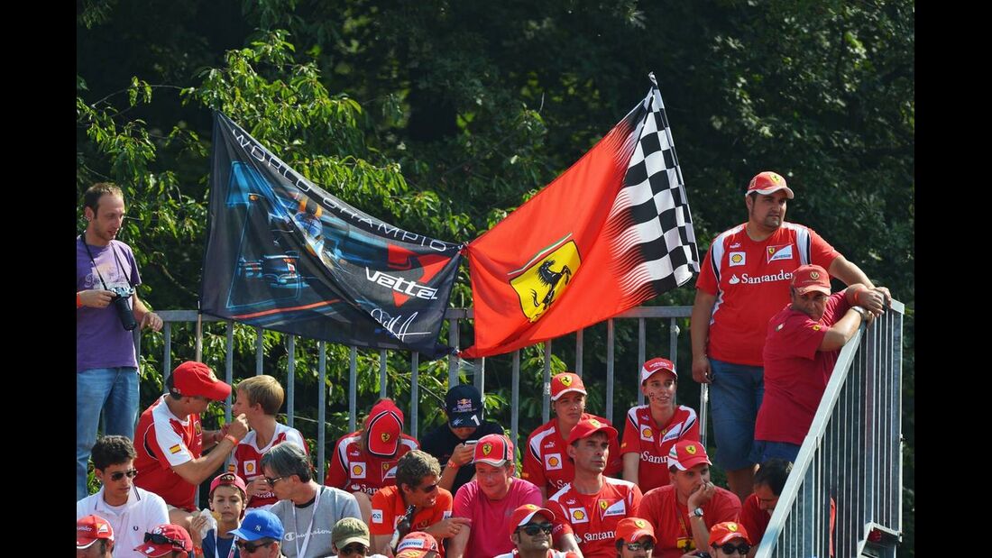Fans - Formel 1 - GP Italien - 09. September 2012