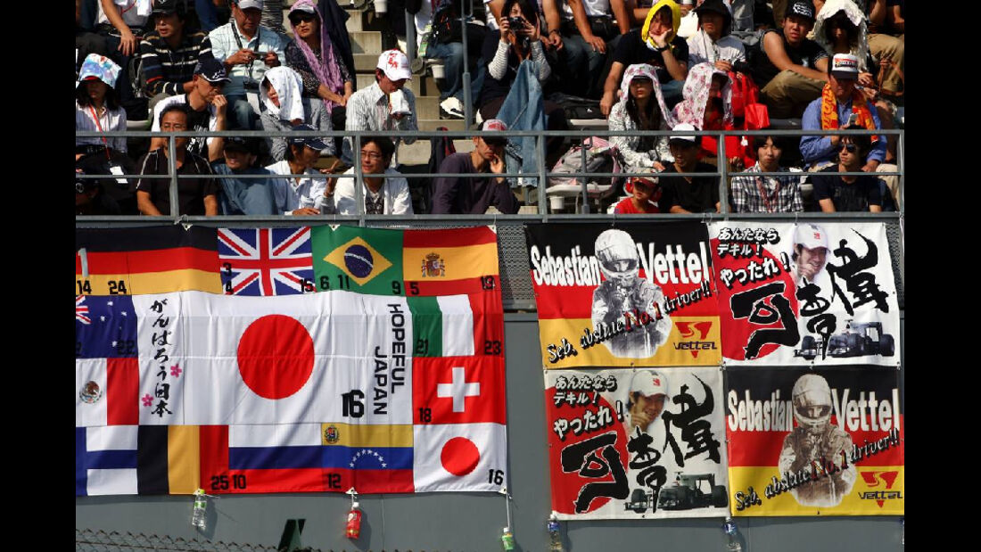 Fans  - Formel 1 - GP Japan - 07. Oktober 2011