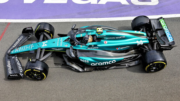 Fernando Alonso - Aston Martin - Formel 1 - Silverstone - GP England 2024