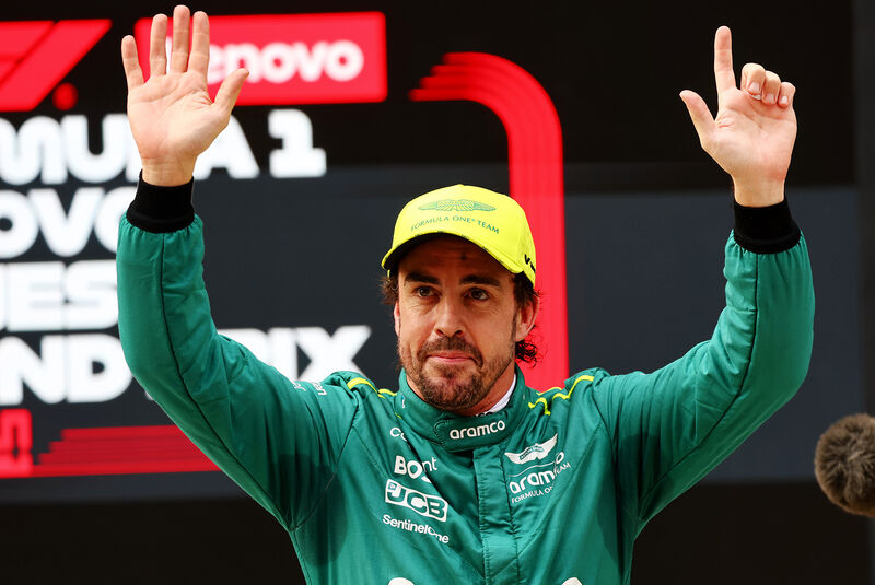 Fernando Alonso - Aston Martin - GP China 2024 - Shanghai - Formel 1 - 20. April 2024