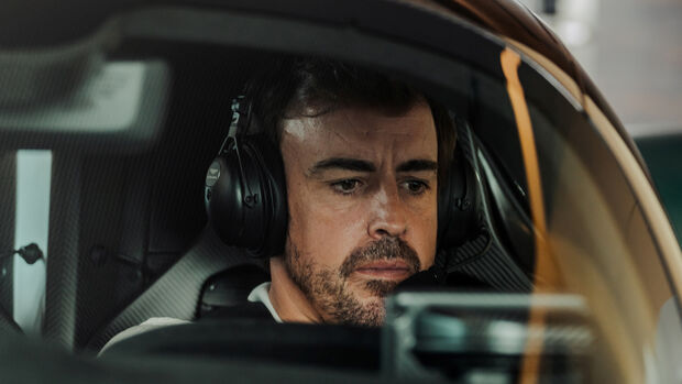 Fernando Alonso - Aston Martin Valkyrie - Auslieferung Monaco