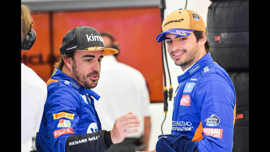 Fernando Alonso & Carlos Sainz - McLaren - F1-Test - Bahrain - 2. April 2019