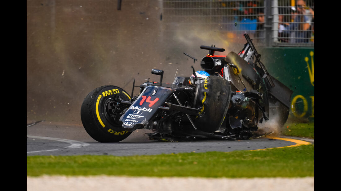 Fernando Alonso Unfall