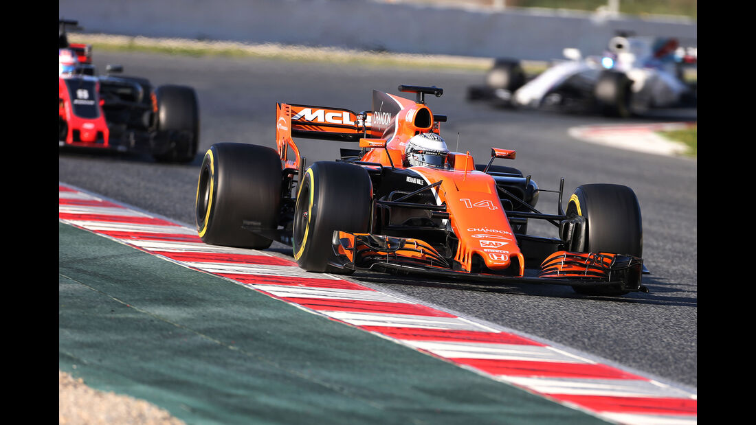 Fernando Alonso - McLaren - Formel 1 - Test - Barcelona - 10. März 2017