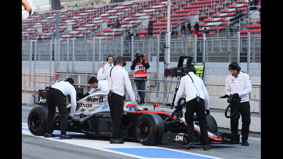 Fernando Alonso  - McLaren - Formel 1-Test - Barcelona - 20. Februar 2015