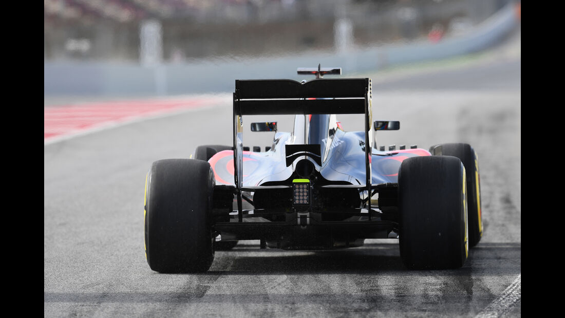 Fernando Alonso - McLaren - Formel 1-Test - Barcelona - 3. März 2016
