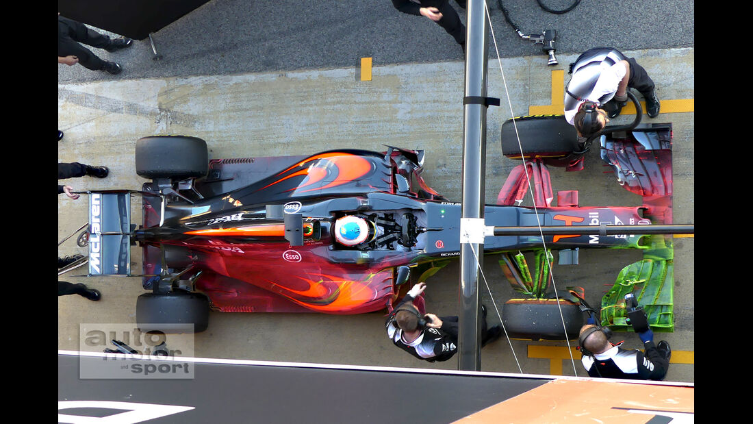 Fernando Alonso - McLaren - Formel 1-Test - Barcelona - 3. März 2016