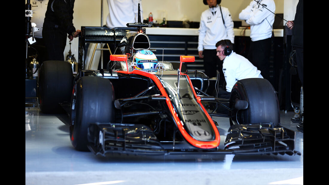 Fernando Alonso - McLaren-Honda - Formel 1-Test Jerez - 1. Febraur 2015 